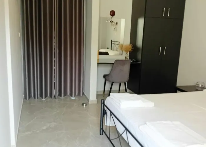 Apartment Eleni's Katelios